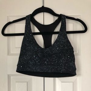 Lululemon sports bra